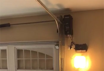 Garage Door Troubleshooting | Eola | Naperville, IL Garage Door Troubleshooting | Eola | Naperville, IL